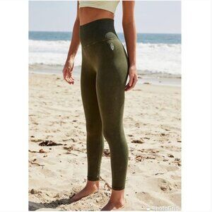 Free People Movement Good Karma Leggings in Secret Moss